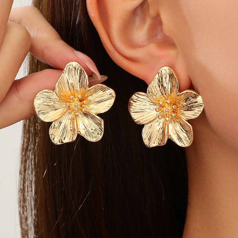 Hibiscus Bloom Earrings